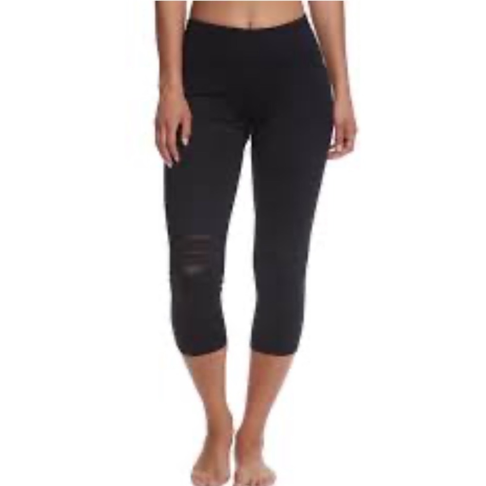 Betsey Johnson Slashed Knee Black Moto Mesh Capri Leggings Small High Waist